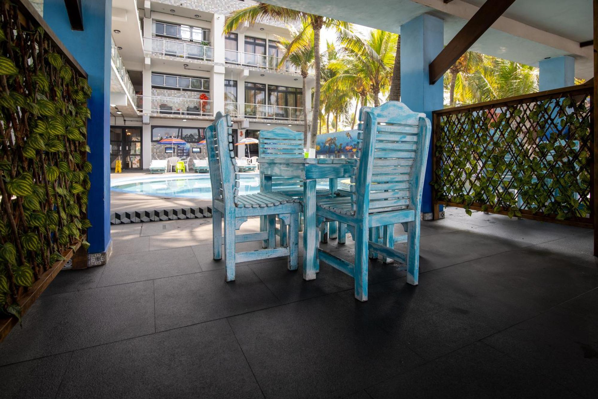 Hotel Playa Paraiso Monterrico Exteriér fotografie